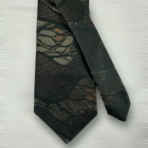 Lilly Dache Men's Mid Mod Rock Print Neck Tie Dark Browns Black Abstract Pattern